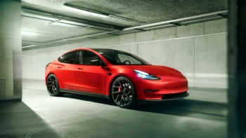 特斯拉Model 3壁纸