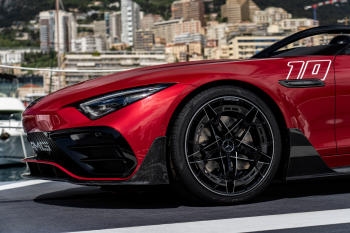 奔驰AMG PureSpeed壁纸