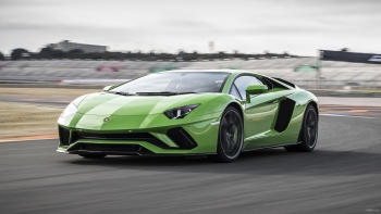 兰博基尼Aventador壁纸