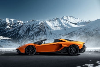 兰博基尼Aventador壁纸