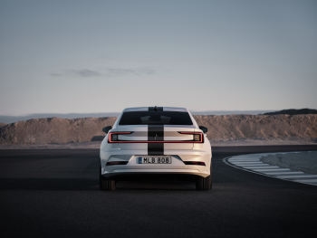 极星Polestar 2壁纸
