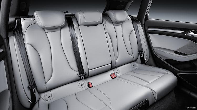 奥迪 A3 sportback 高清手机竖屏壁纸