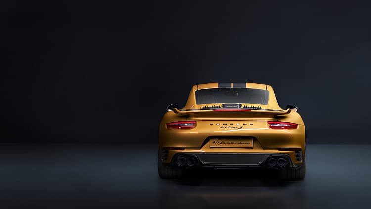 保时捷 911 Turbo S Exclusive 高清全屏壁纸