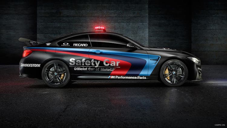 宝马 M4 motogp safety car 高清全屏壁纸