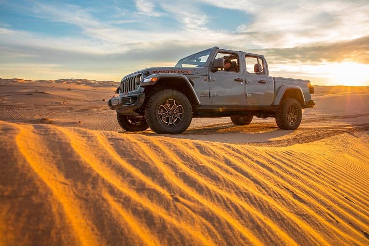 Jeep 角斗士 mojave x 高清全屏壁纸