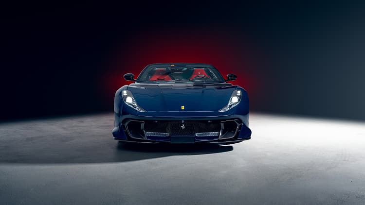 法拉利 812 Competizione A 高清全屏壁纸