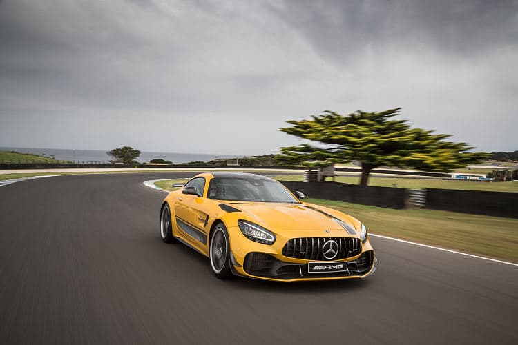 奔驰 AMG GT r pro 高清全屏壁纸