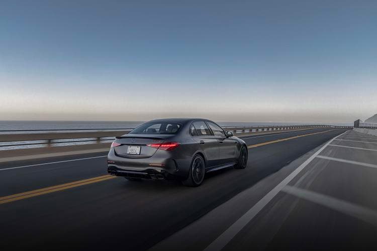 奔驰 AMG C 63 s e performance 高清全屏壁纸