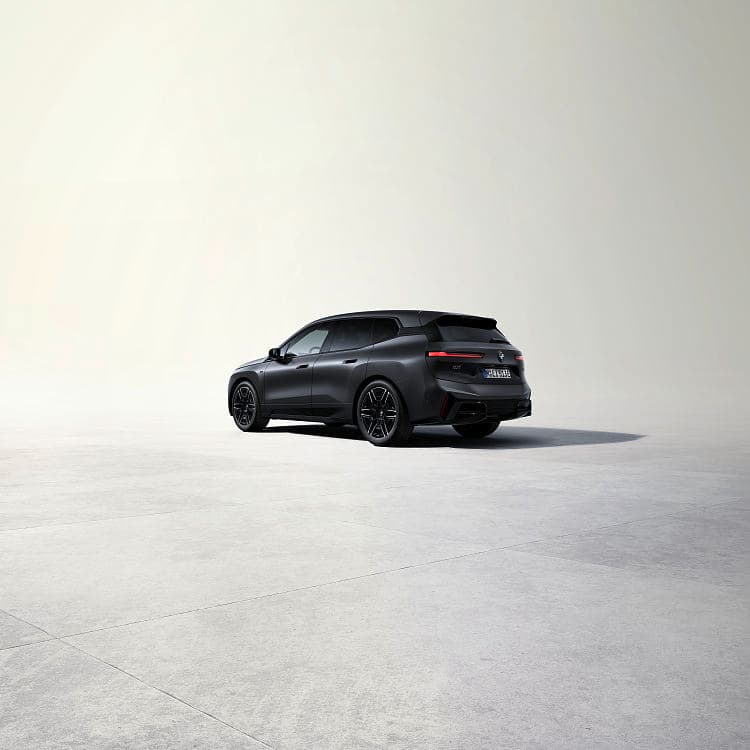 宝马 iX m70 xdrive 高清全屏壁纸