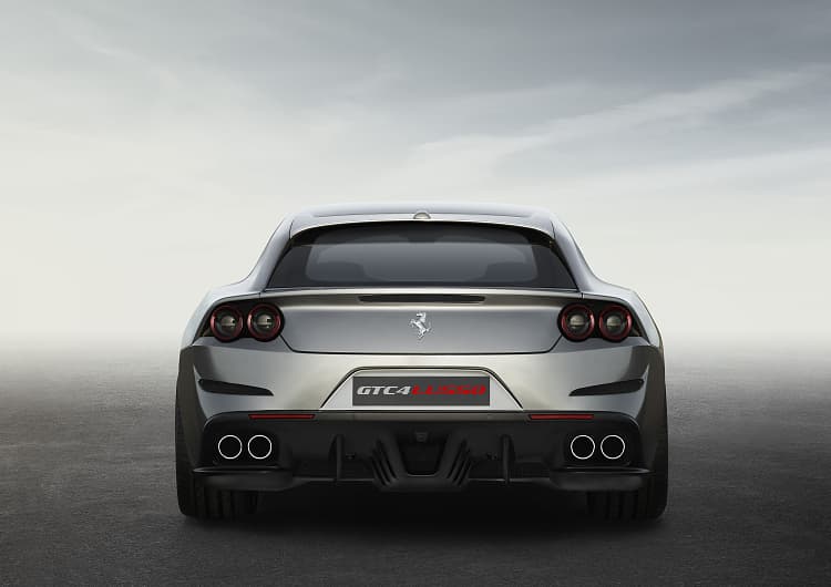 法拉利 GTC4Lusso  高清全屏壁纸