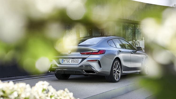 宝马 8系 gran coupe 高清全屏壁纸