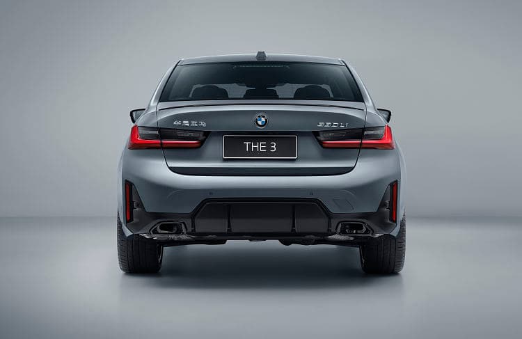 宝马 3系 330li m sport 高清全屏壁纸