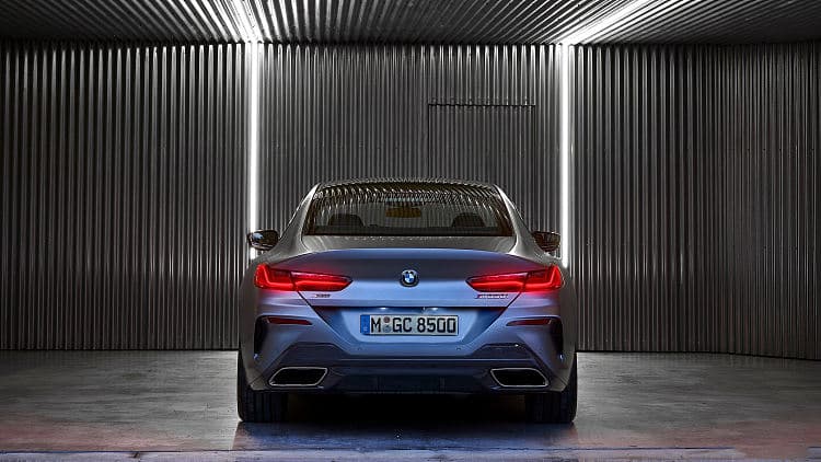宝马 8系 gran coupe 高清全屏壁纸