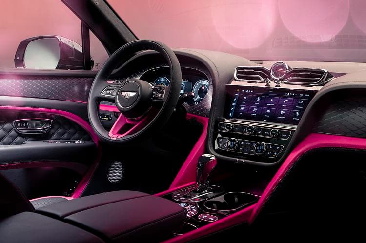 宾利 添越 v8 s curated by mulliner 高清全屏壁纸