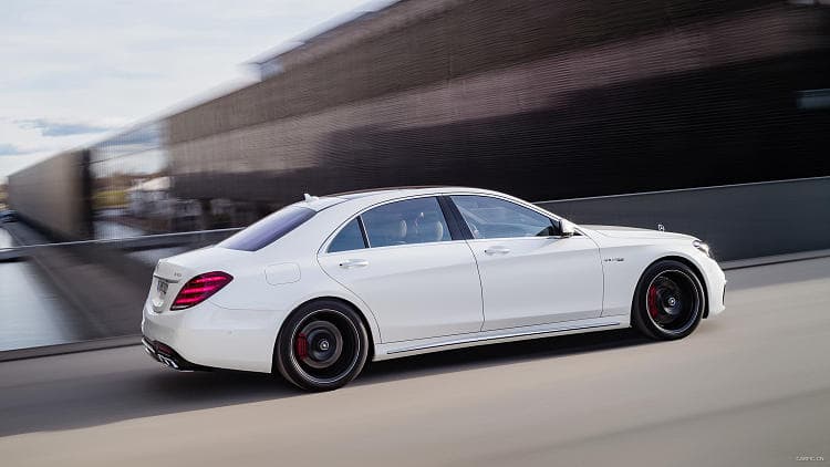 奔驰 AMG S 63 高清全屏壁纸
