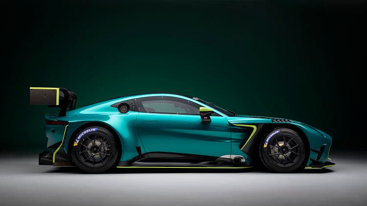 阿斯顿·马丁 Vantage gt3 高清全屏壁纸