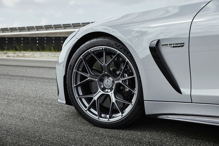 奔驰 AMG GT 63 pro 4matic 高清全屏壁纸