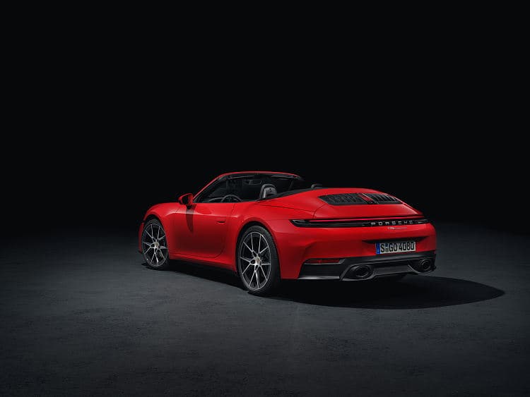 保时捷 911 carrera cabriolet 高清全屏壁纸