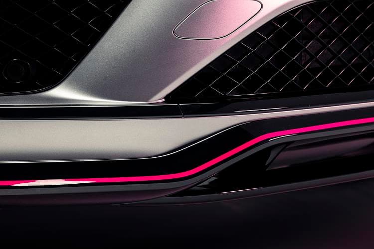宾利 添越 v8 s curated by mulliner 高清全屏壁纸