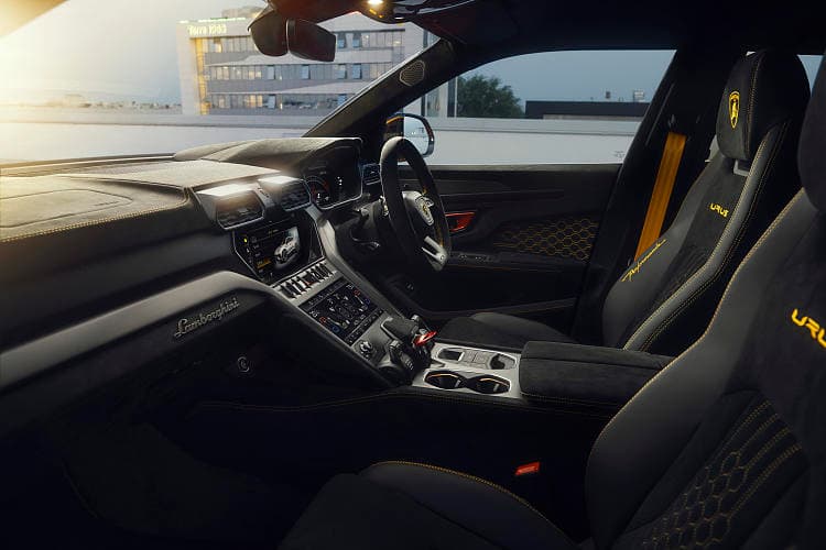 兰博基尼 Urus performante 高清全屏壁纸