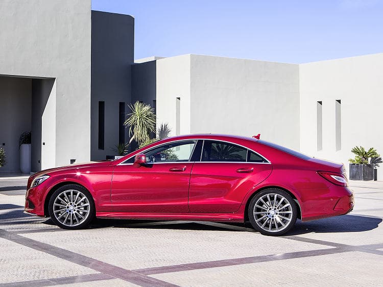 奔驰 CLS 500 4matic amg sports package 高清全屏壁纸