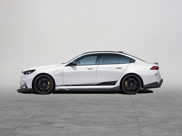 宝马 M5 m performance parts 高清全屏壁纸