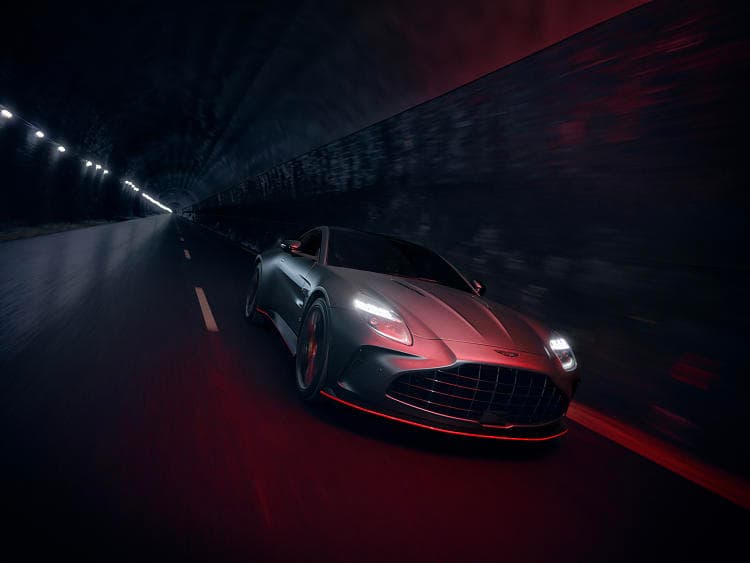 阿斯顿·马丁 Vantage S 高清全屏壁纸