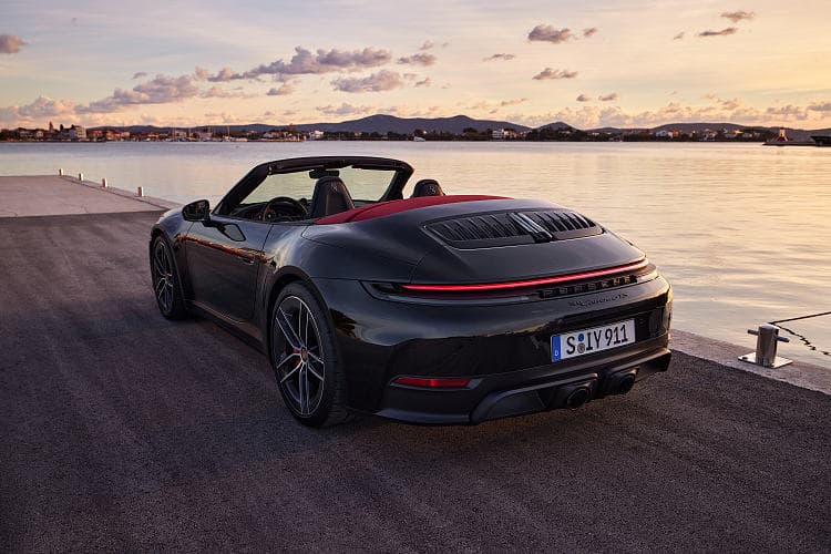 保时捷 911 carrera gts cabriolet 高清全屏壁纸