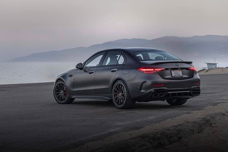 奔驰 AMG C 63 s e performance 高清全屏壁纸