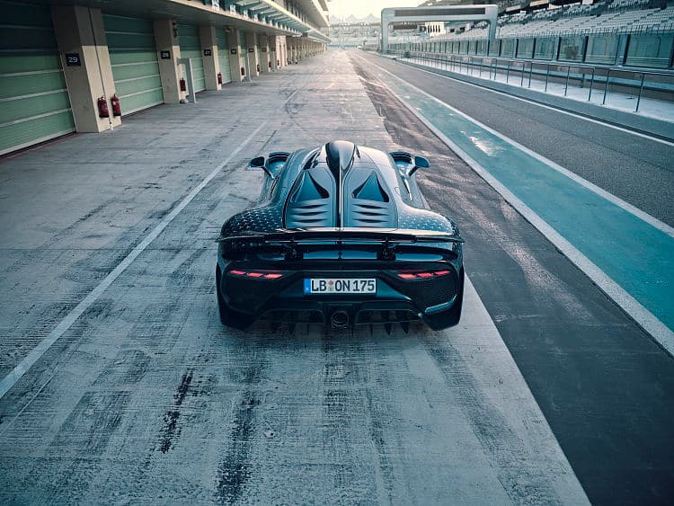 奔驰 AMG ONE  高清全屏壁纸