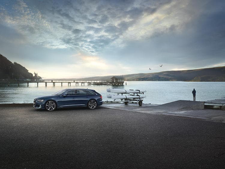 奥迪 A6 quattro s line avant 高清全屏壁纸