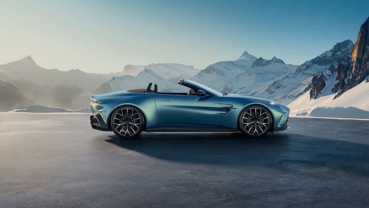 阿斯顿·马丁 Vantage Roadster 高清全屏壁纸