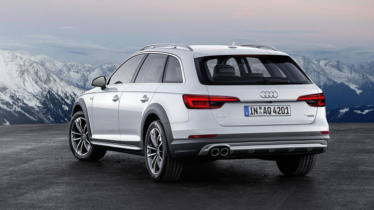 奥迪 A4 allroad 高清手机竖屏壁纸