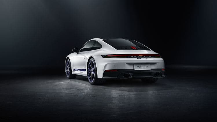 保时捷 911 Carrera T 高清全屏壁纸