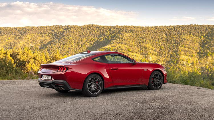 福特 Mustang gt  高清全屏壁纸