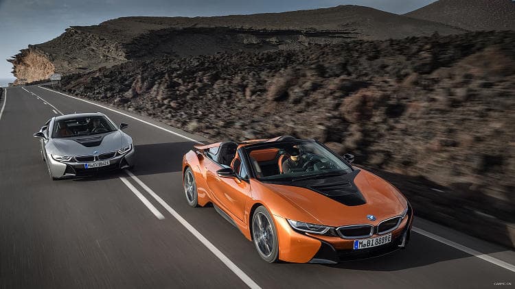 宝马 i8 roadster 高清全屏壁纸