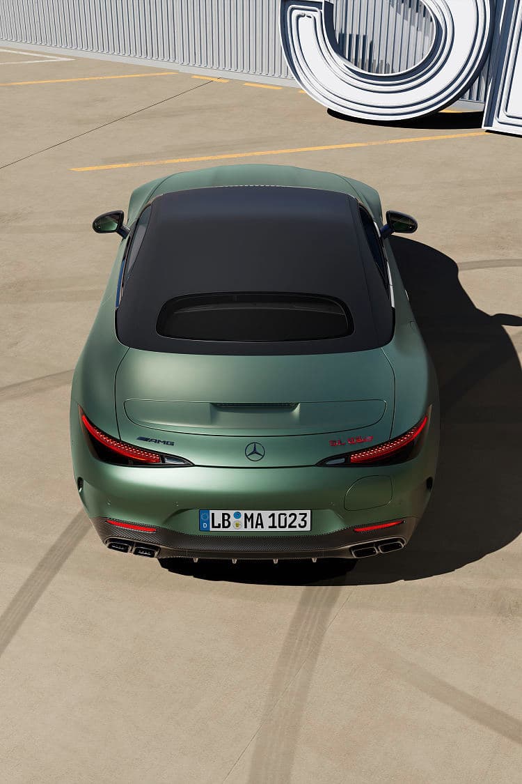 奔驰 AMG SL 63s e performance 高清全屏壁纸