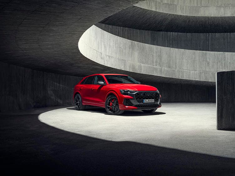 奥迪 RS Q8 performance 高清全屏壁纸