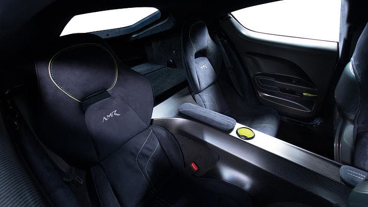 阿斯顿·马丁 Rapide amr 高清全屏壁纸