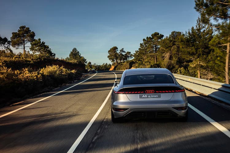 奥迪 A6 e-tron concept 高清全屏壁纸