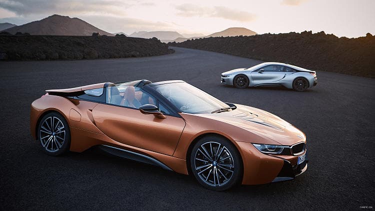 宝马 i8 roadster 高清全屏壁纸