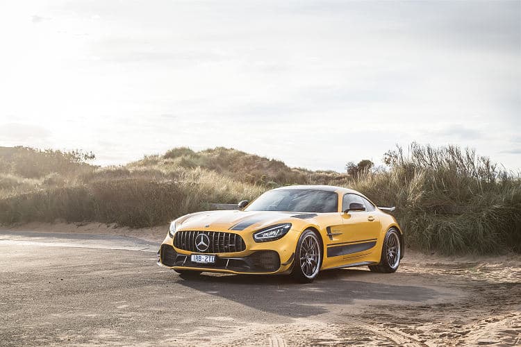 奔驰 AMG GT r pro 高清全屏壁纸