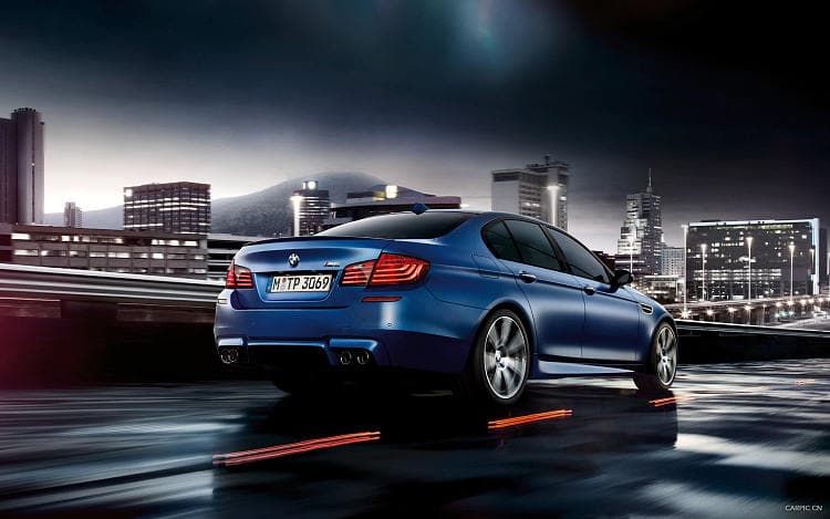 宝马 M5 Sedan 高清全屏壁纸
