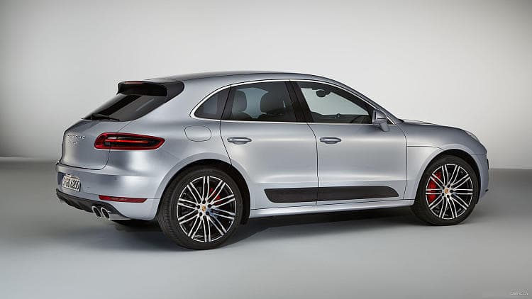 保时捷 Macan turbo performance package 高清全屏壁纸