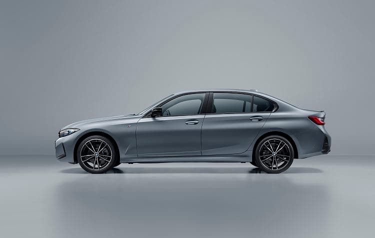 宝马 3系 330li m sport 高清全屏壁纸