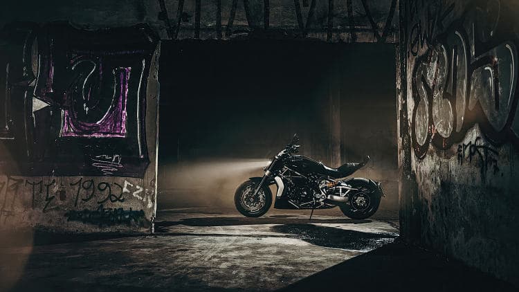 杜卡迪 XDIAVEL  高清全屏壁纸