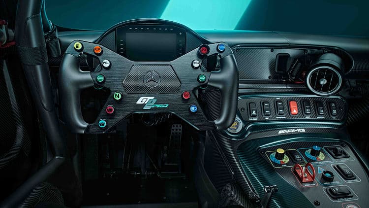 奔驰 AMG GT  高清全屏壁纸