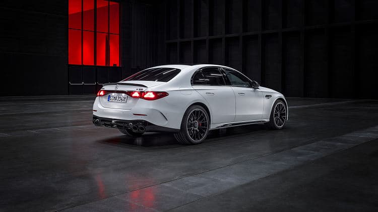 奔驰 AMG E 53_hybrid_4matic 高清全屏壁纸