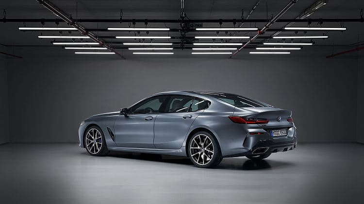 宝马 8系 gran coupe 高清全屏壁纸