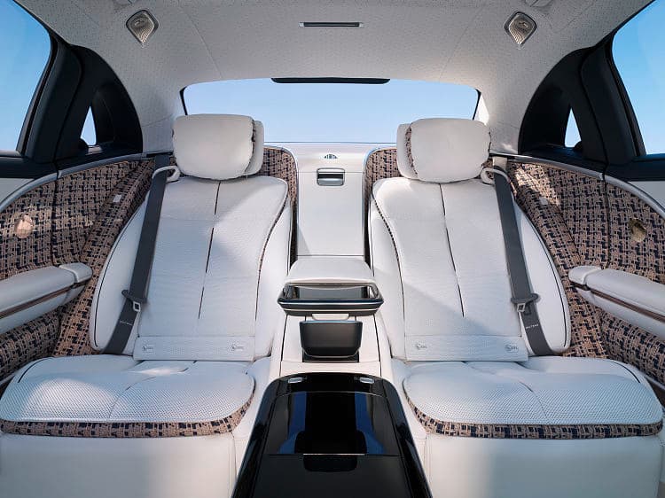 奔驰 迈巴赫 S 680 4matic haute voiture 高清全屏壁纸